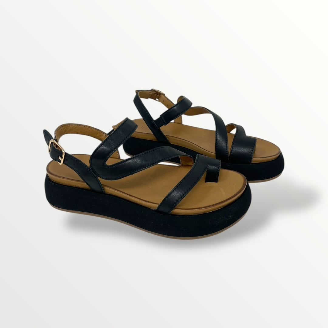 Sandalo INUOVO pelle nero A96003