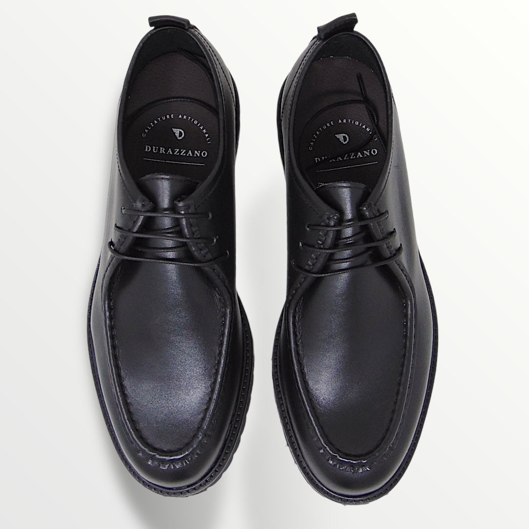 Ingegnere in pelle nero