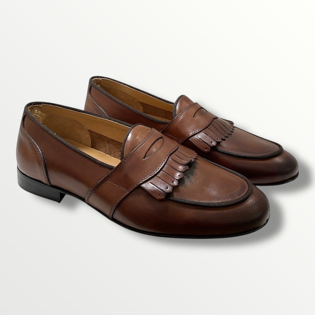 Mocassino con frangia in pelle di vitello legno G08CU pelle t.moro