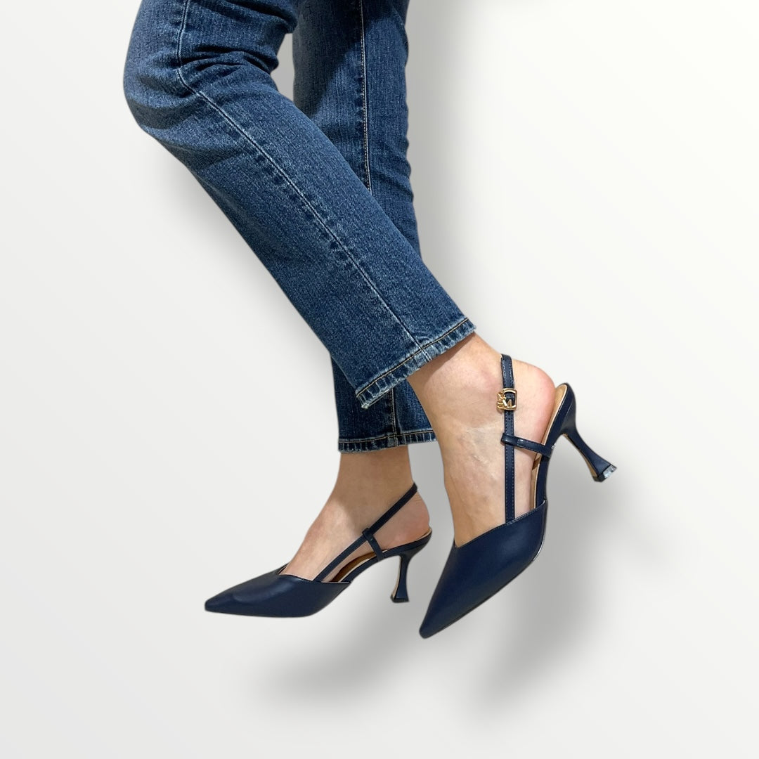 Chanel in pelle blu navy di MIABELLE MB47 blu