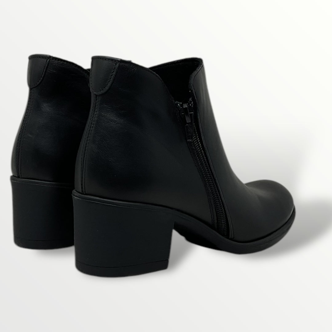 Tronchetto tacco 4cm pelle nero
