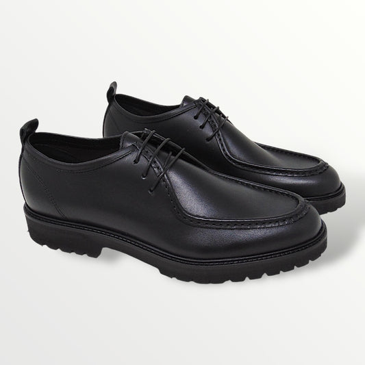 Ingegnere in pelle nero